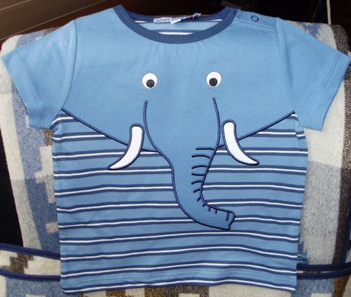 Shirt mit Elefant